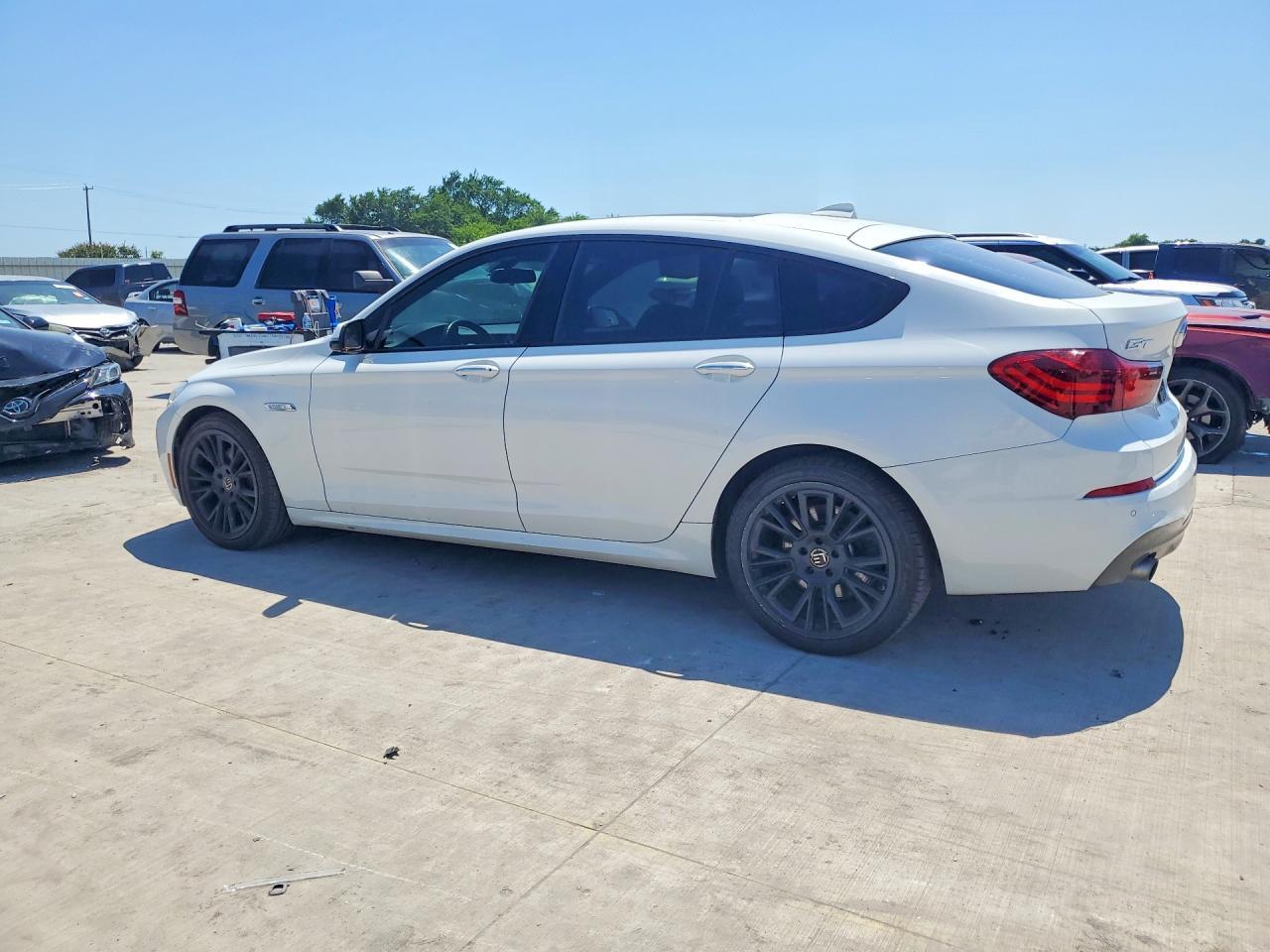 2017 BMW 535 Igt - Image 2