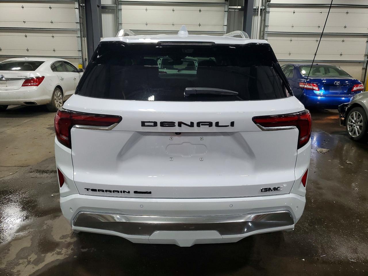 2026 GMC Terrain Denali - Фото 6