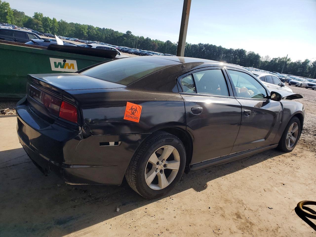 2011 Dodge Charger - Фото 3