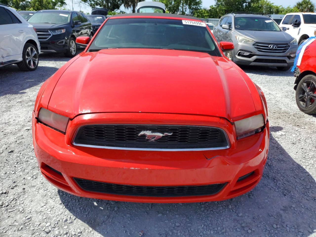 2014 Ford Mustang - Image 5