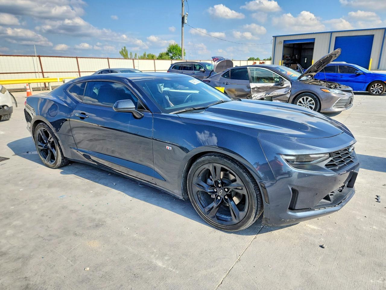 2021 Chevrolet Camaro Ls - Фото 4
