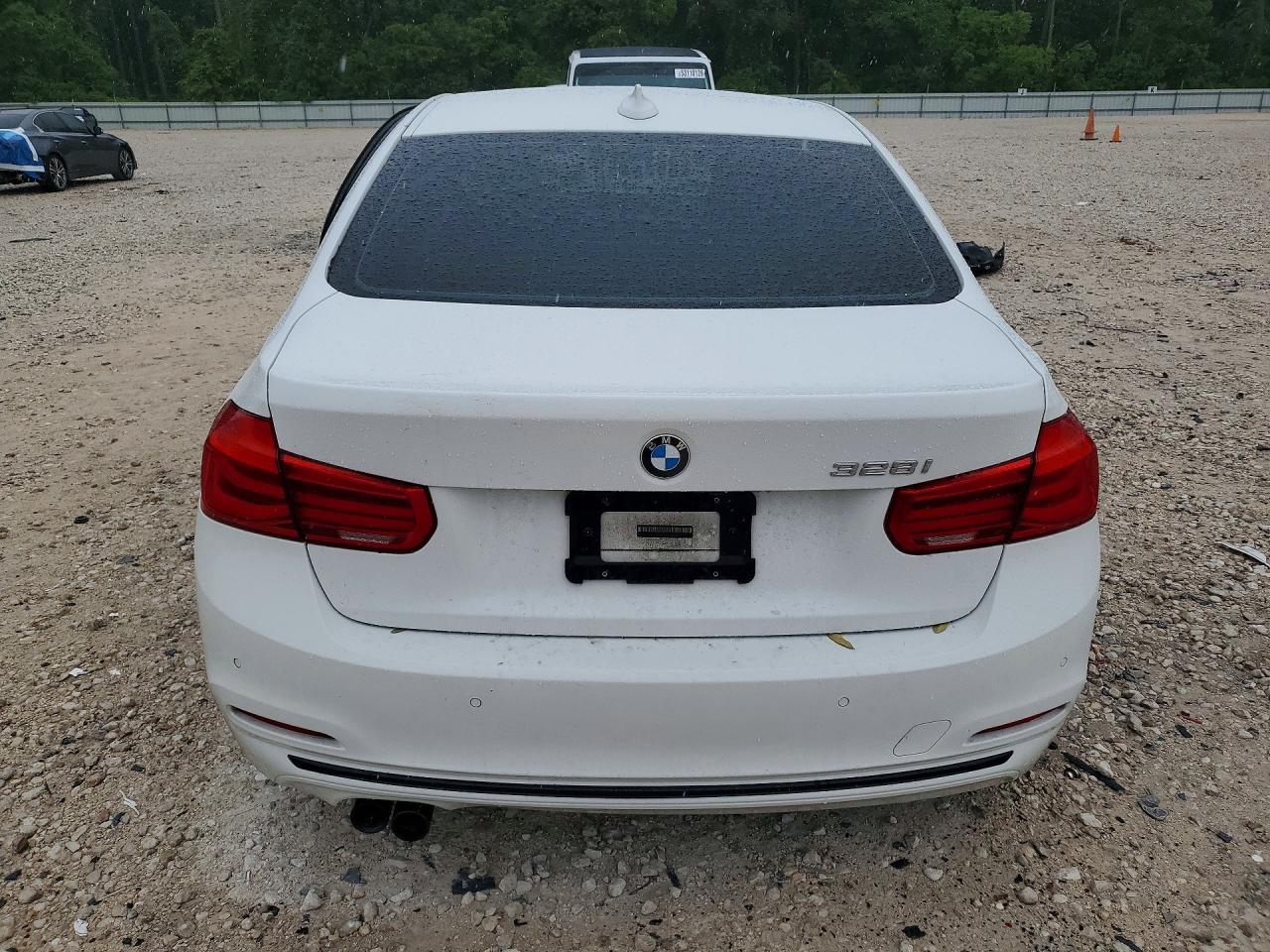 2016 BMW 328 I Sulev - Фото 6