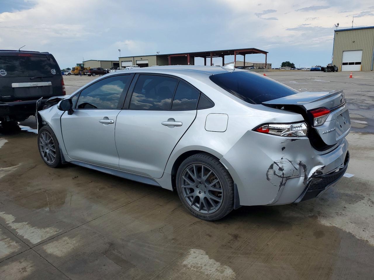 2020 Toyota Corolla Se - Фото 2