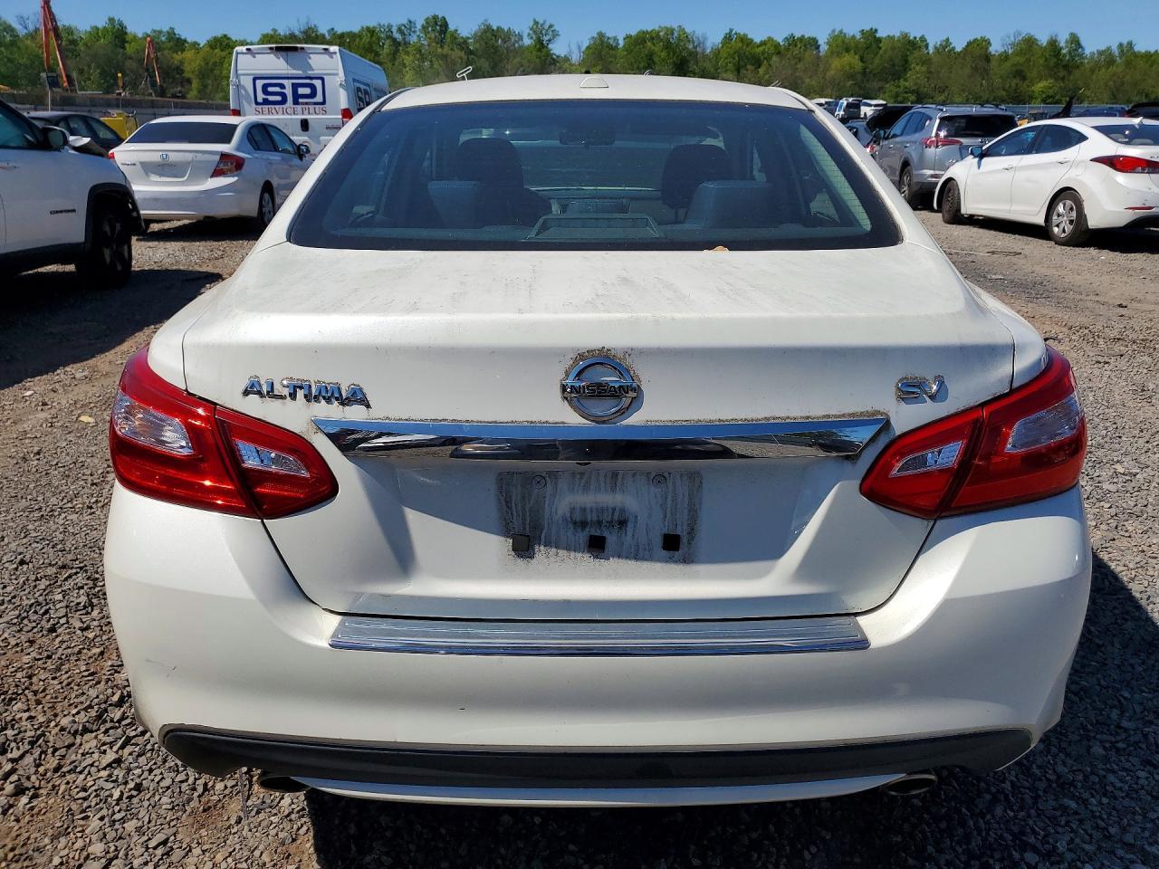 2017 Nissan Altima 2.5 - Фото 6