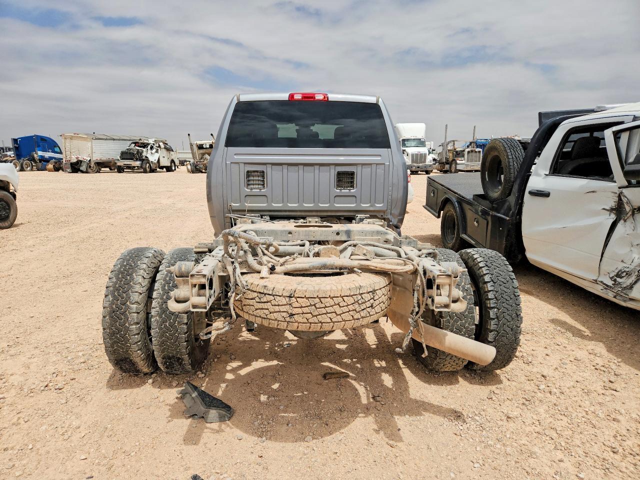 2022 Ram 3500 Tradesman - Image 6