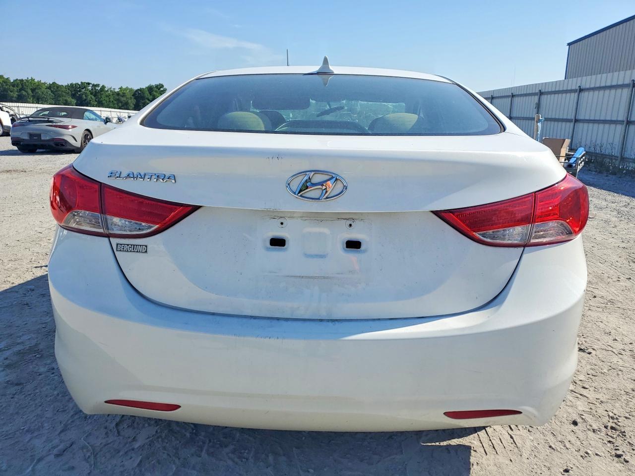 2013 Hyundai Elantra Gls - Image 6
