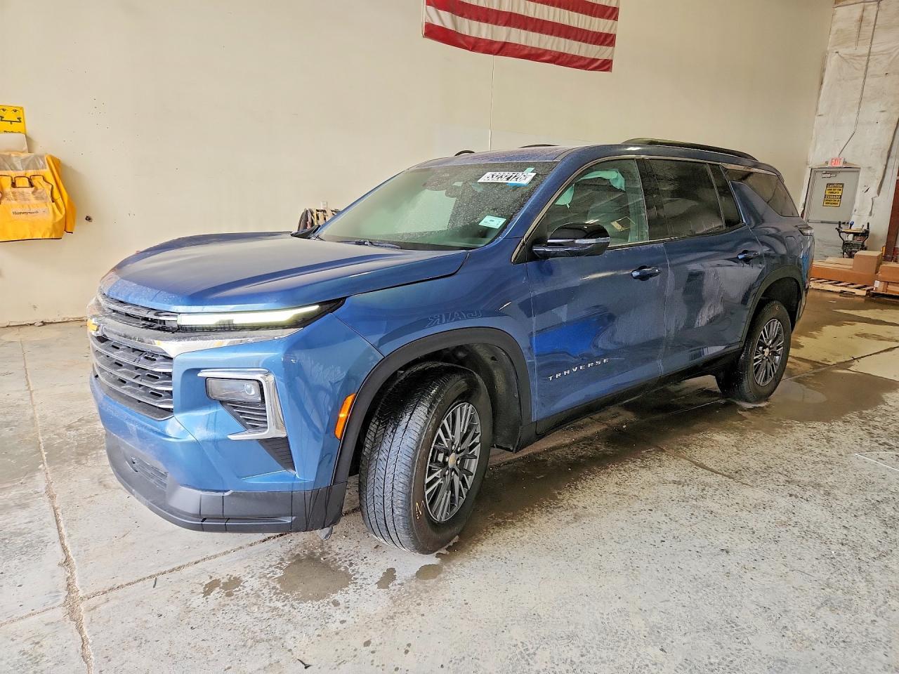 2025 Chevrolet Traverse Lt