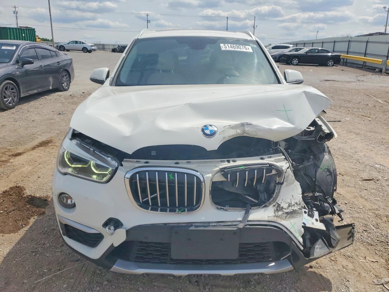 2017 BMW X1 xDrive28I - Фото 5