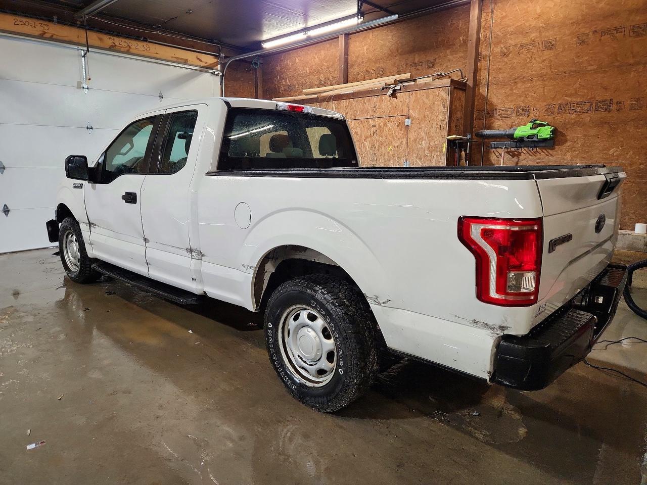 2017 Ford F150 Super Cab - Image 2