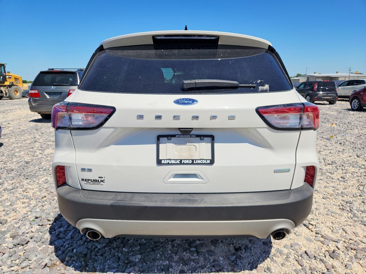 2020 Ford Escape Se - Image 6