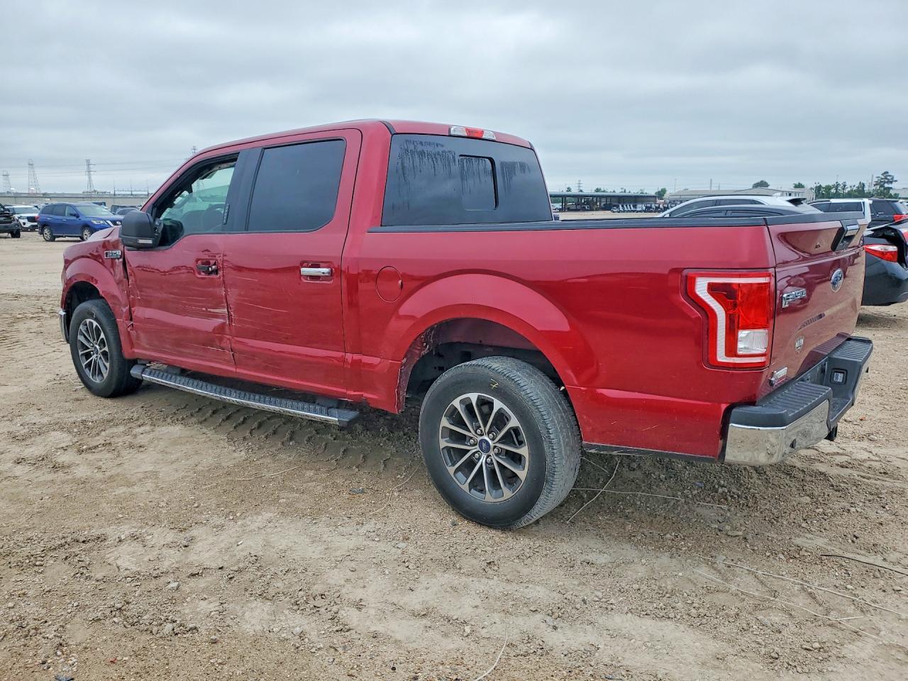 2017 Ford F150 Supercrew - Фото 2