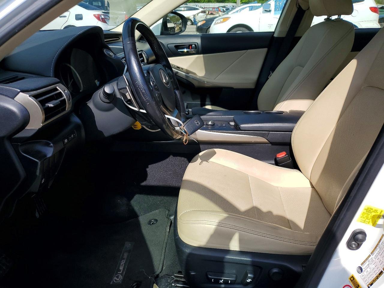 2015 Lexus Is 250 - Image 7