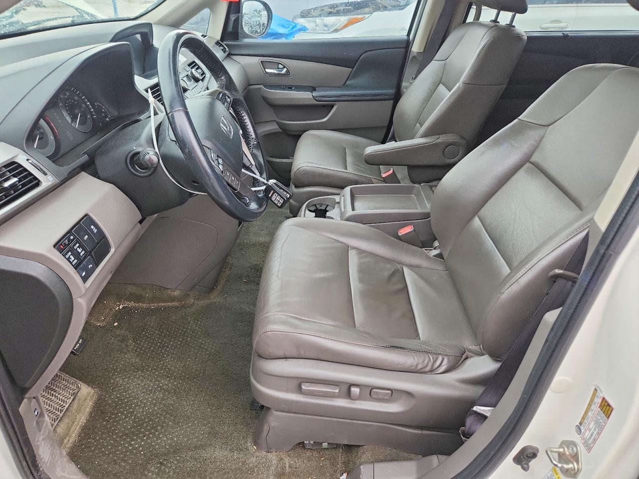 2016 Honda Odyssey - Фото 7