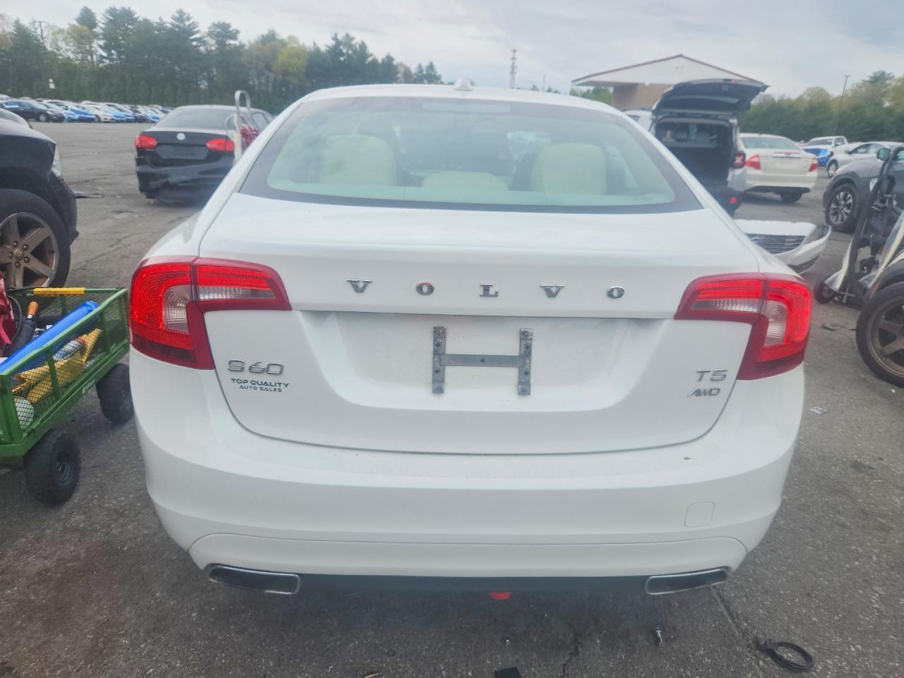 2015 Volvo S60 Premier - Image 6