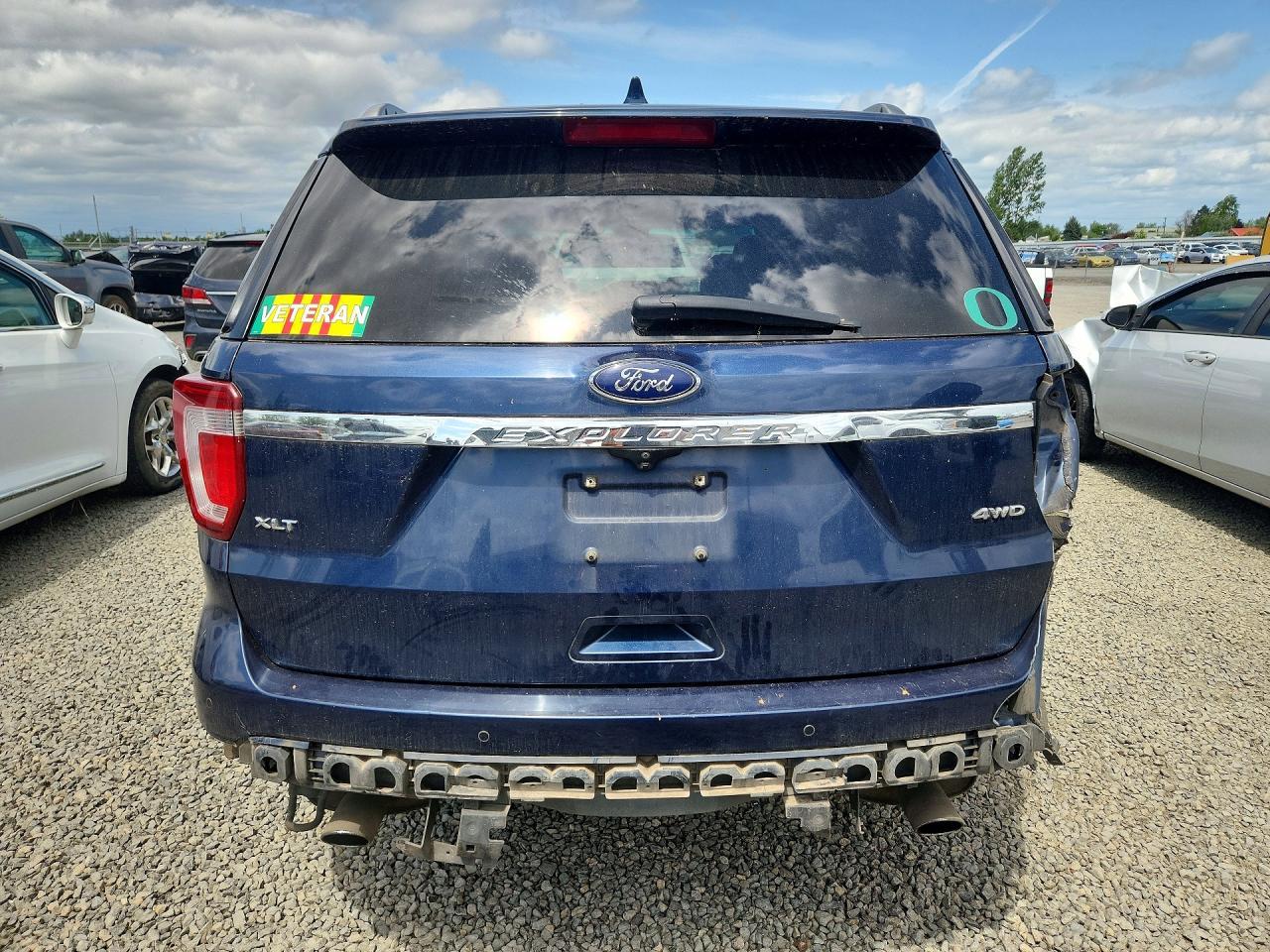 2016 Ford Explorer Xlt - Фото 6