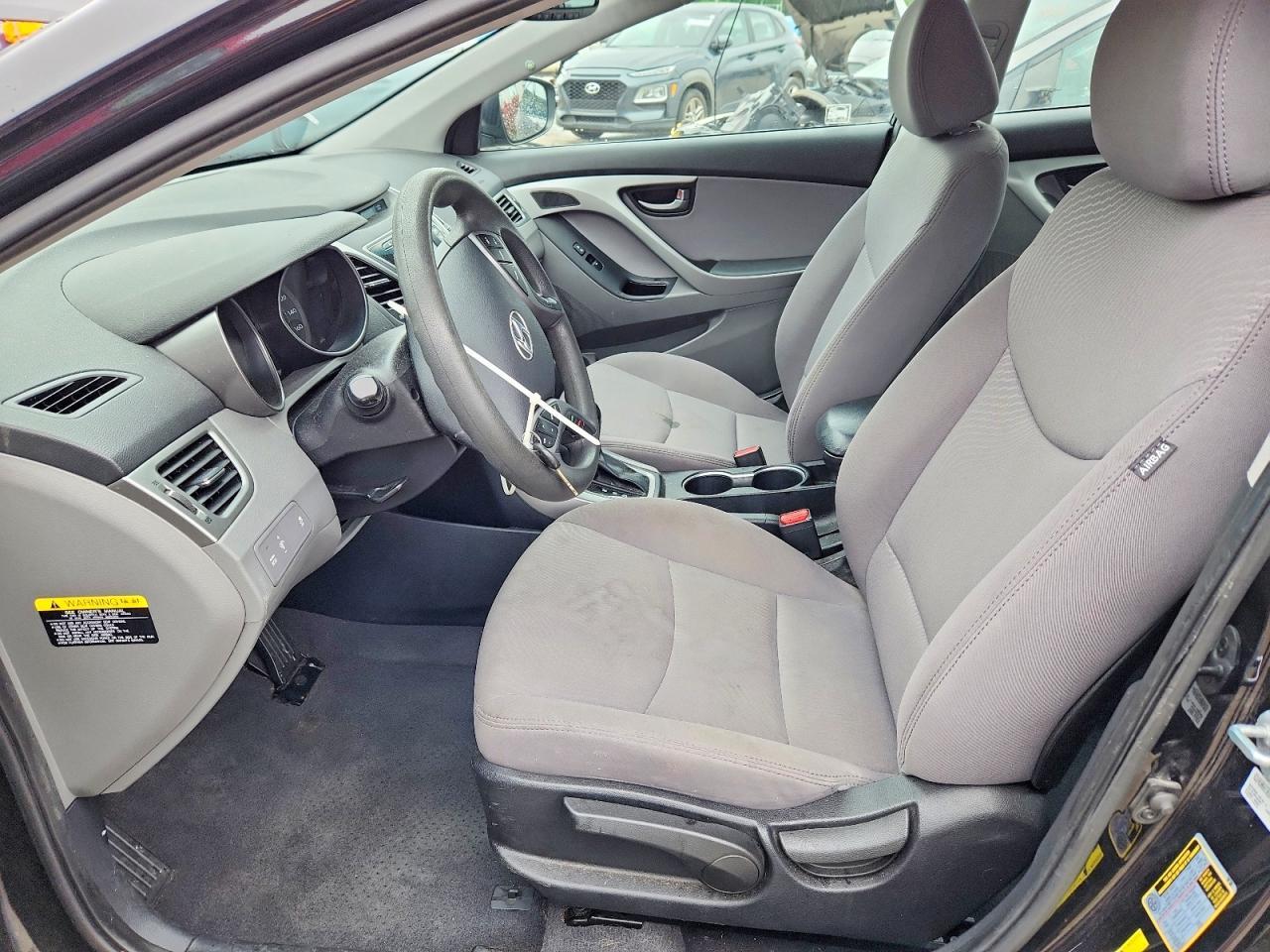 2015 Hyundai Elantra Se - Image 7