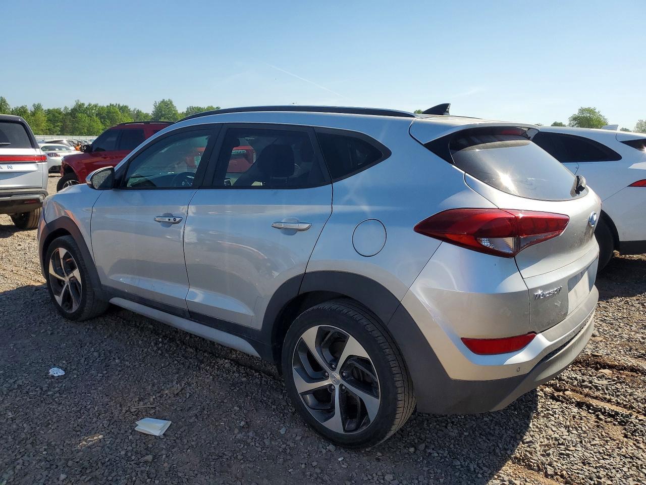 2018 Hyundai Tucson Value - Image 2