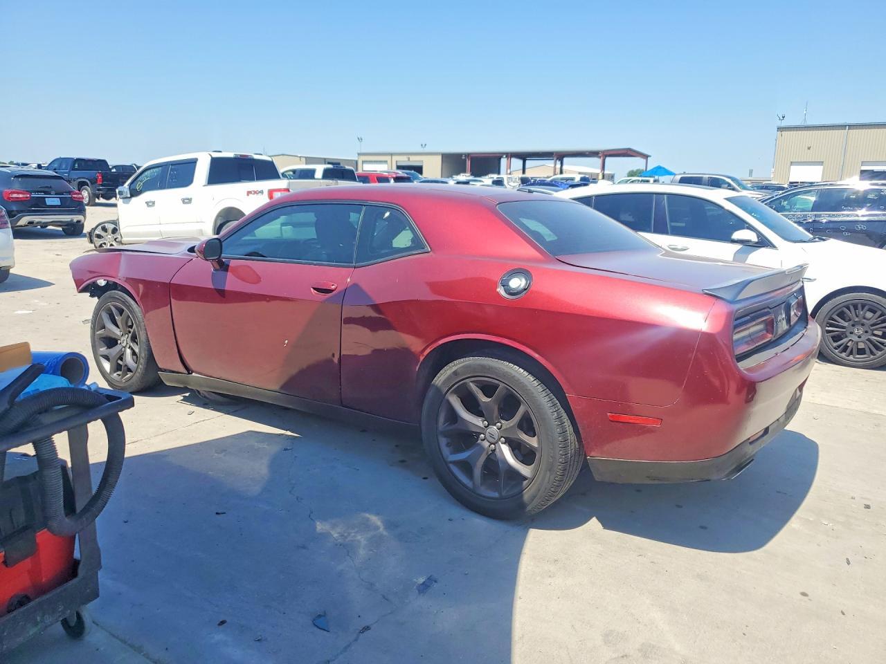 2018 Dodge Challenger Sxt - Фото 2