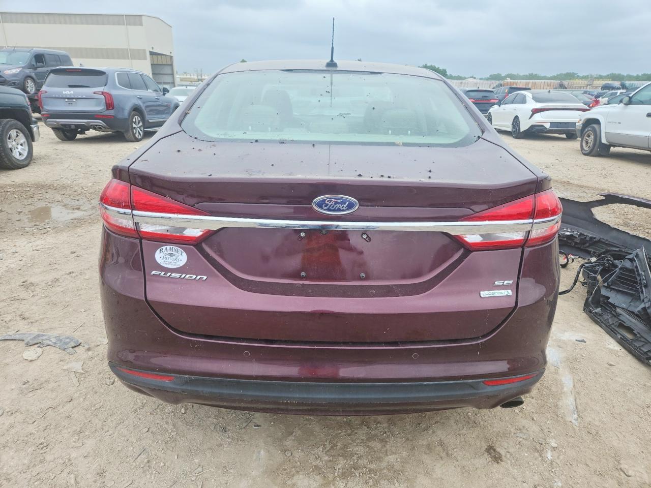 2017 Ford Fusion Se - Image 6