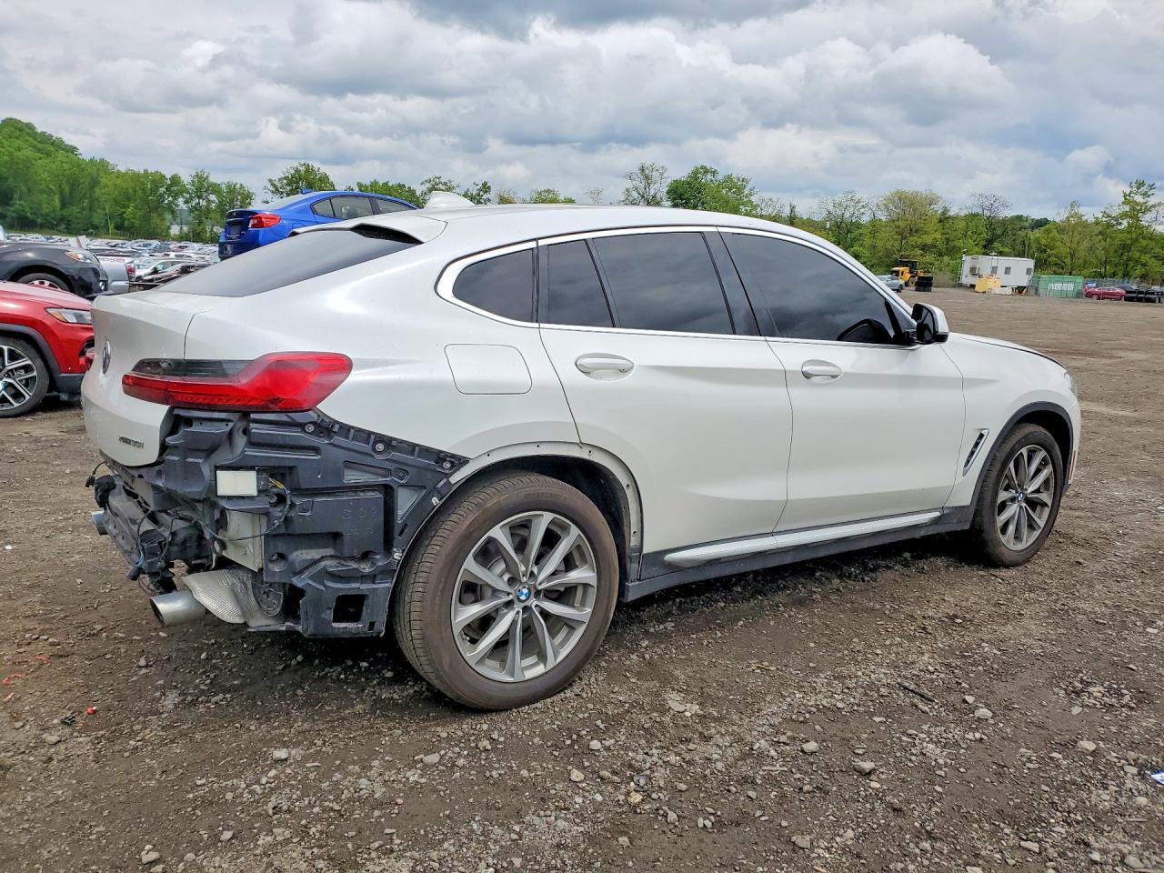 2019 BMW X4 xDrive30I - Фото 3