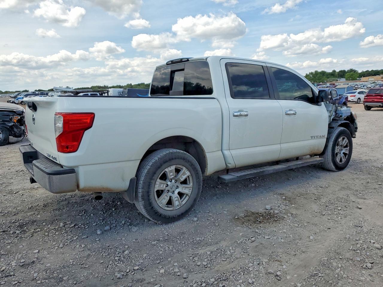 2017 Nissan Titan S - Image 3