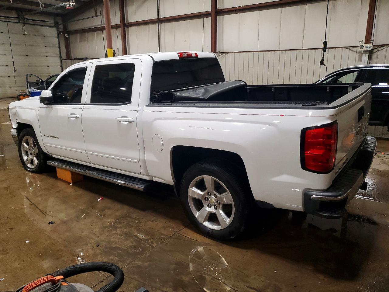 2015 Chevrolet Silverado K1500 Lt - Image 2