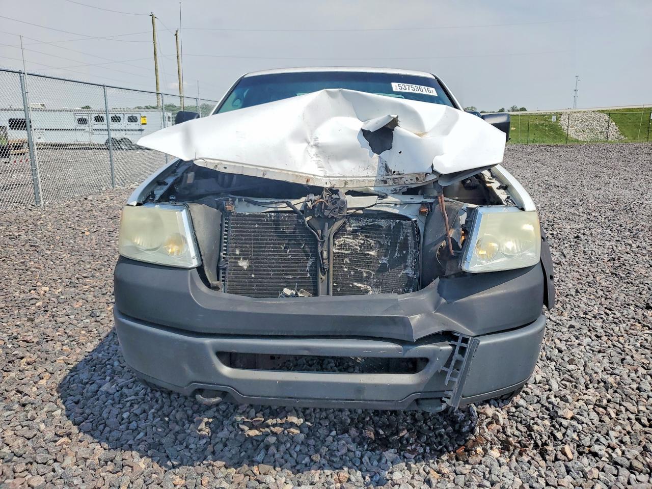 2006 Ford F150 - Image 5