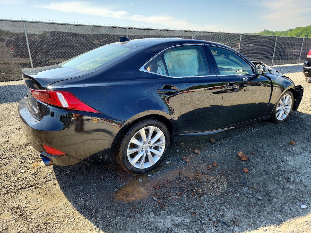 2016 Lexus Is 300 - Фото 3