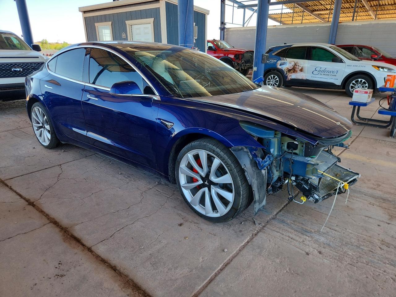 2019 Tesla Model 3 - Image 4