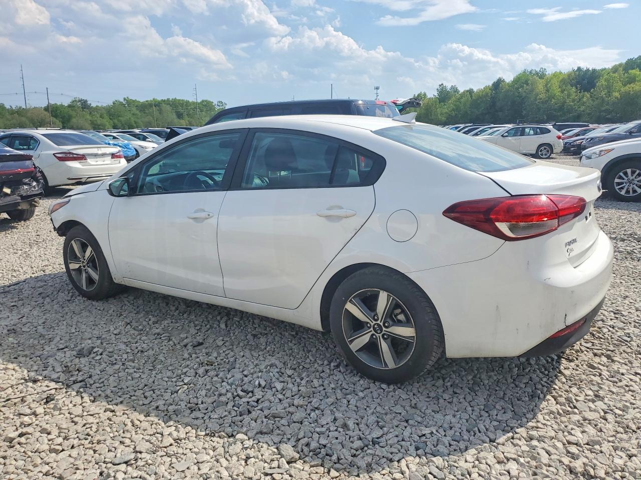 2018 Kia Forte Lx - Image 2