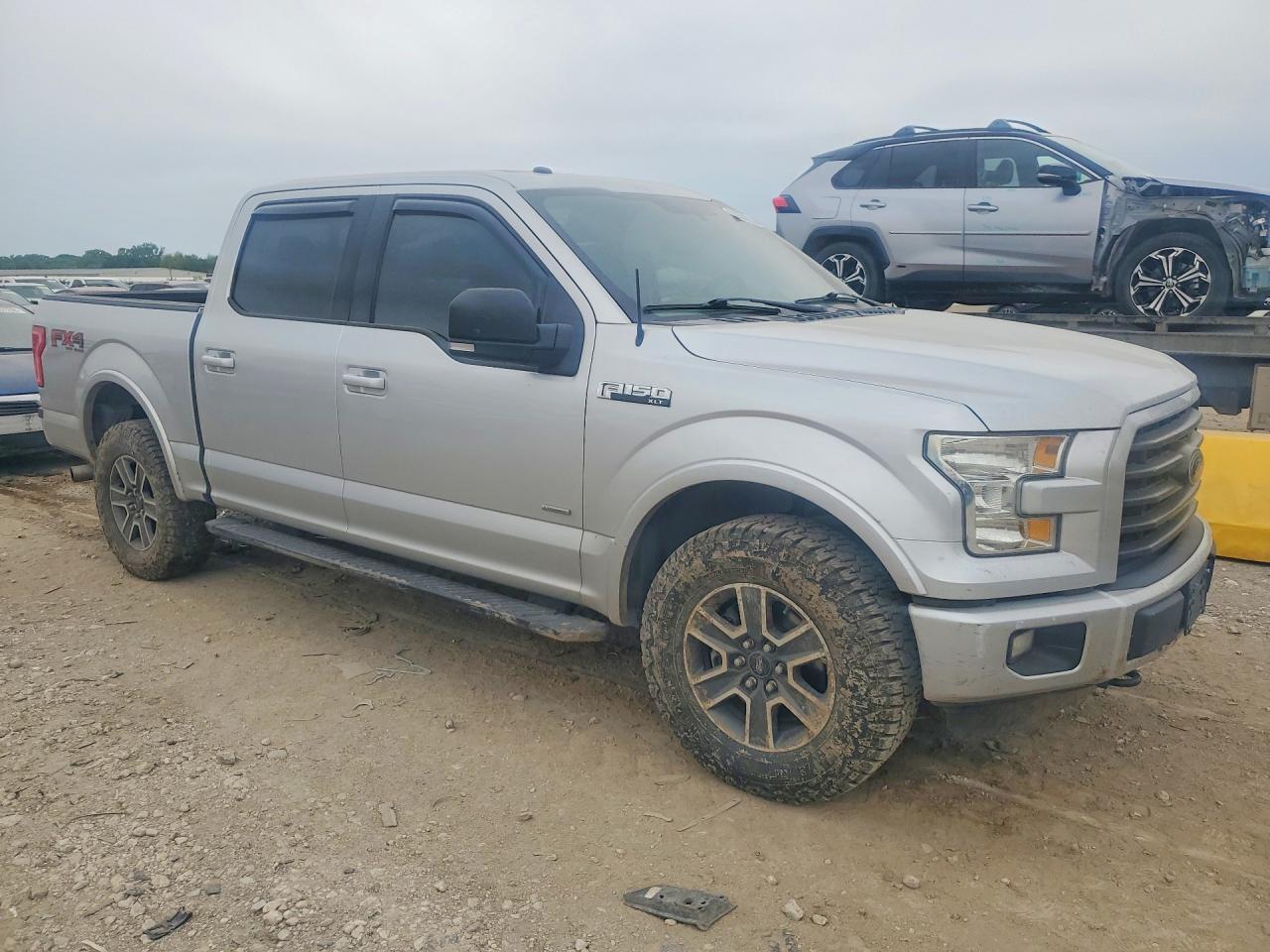 2016 Ford F150 Supercrew - Фото 4
