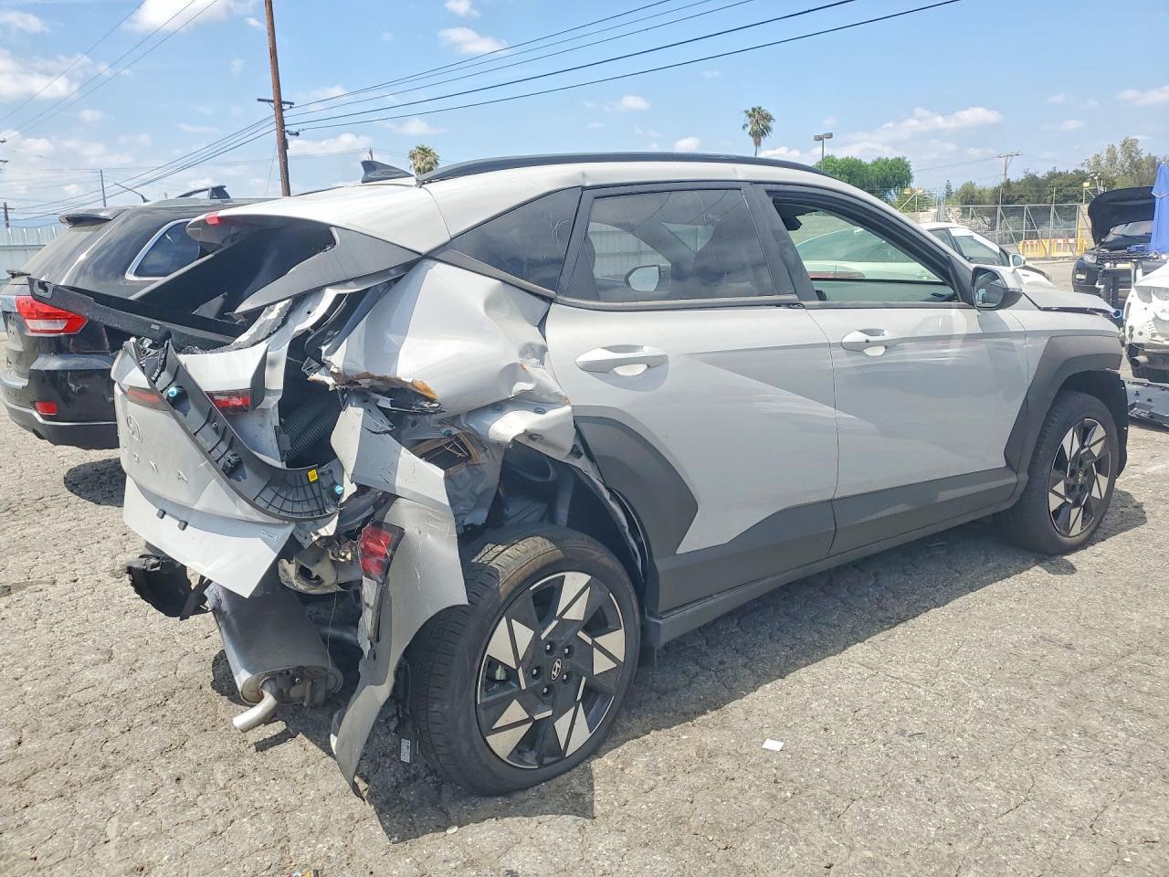 2025 Hyundai Kona Sel - Image 3