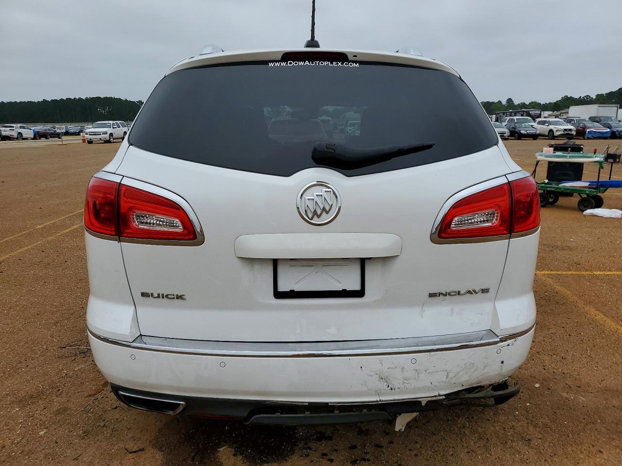 2016 Buick Enclave - Image 6