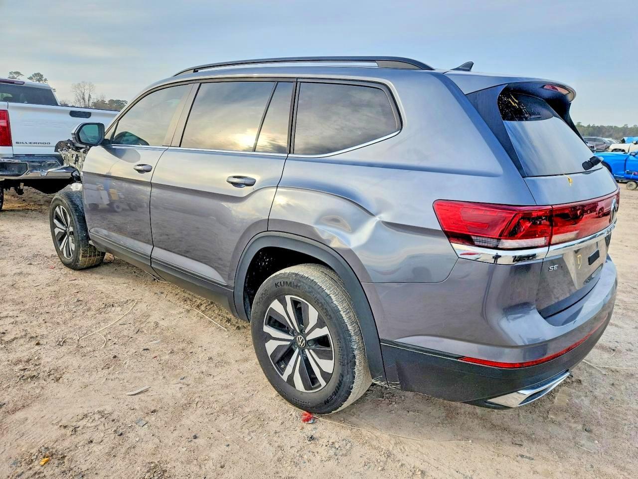 2024 Volkswagen Atlas Se - Фото 3