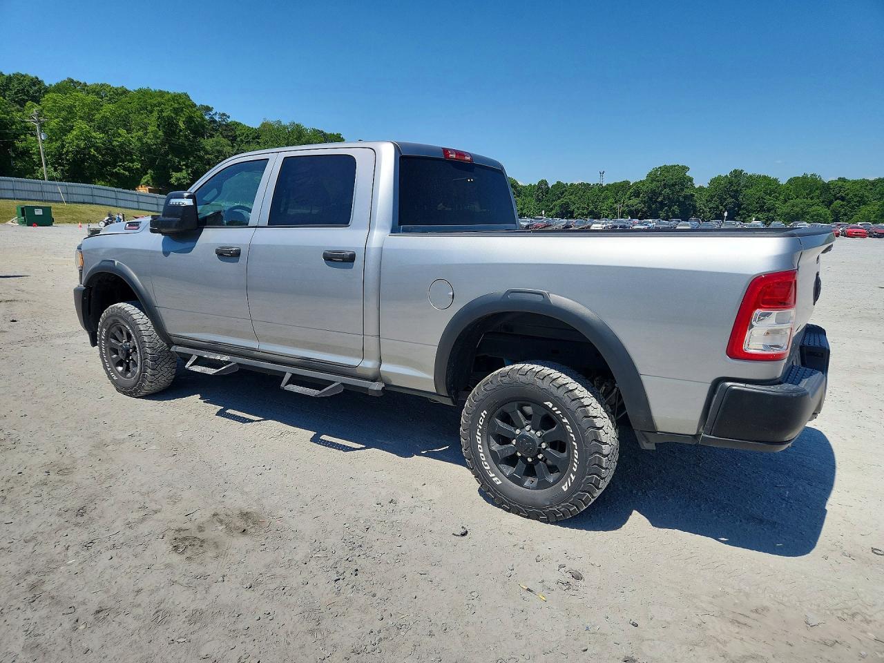 2024 Ram 2500 Tradesman - Фото 2
