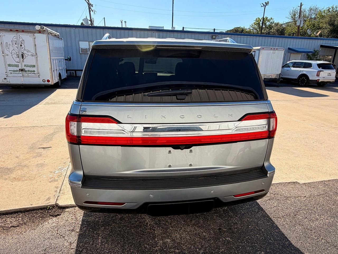 2020 Lincoln Navigator Reserve - Фото 6