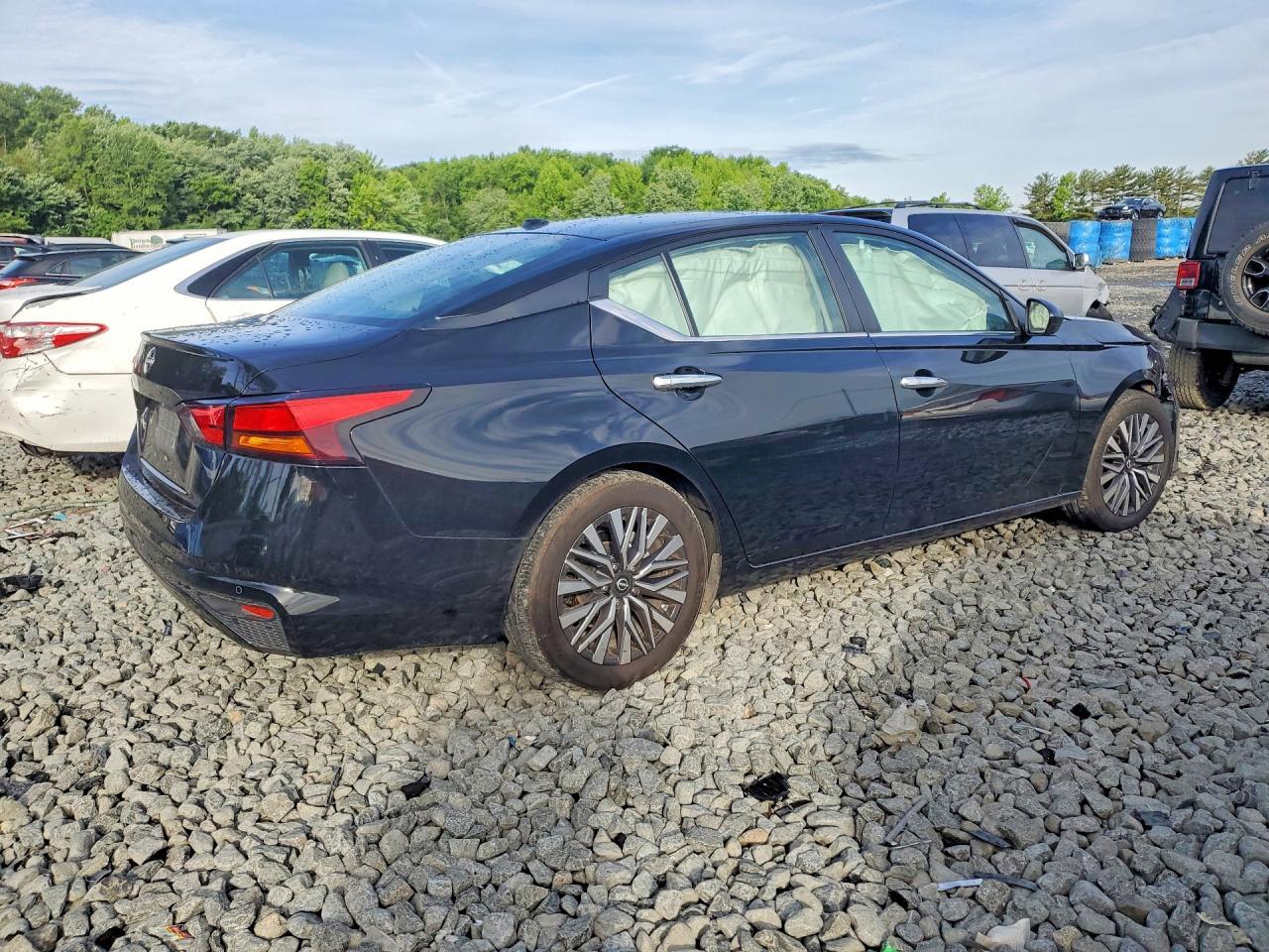2025 Nissan Altima Sv - Фото 3
