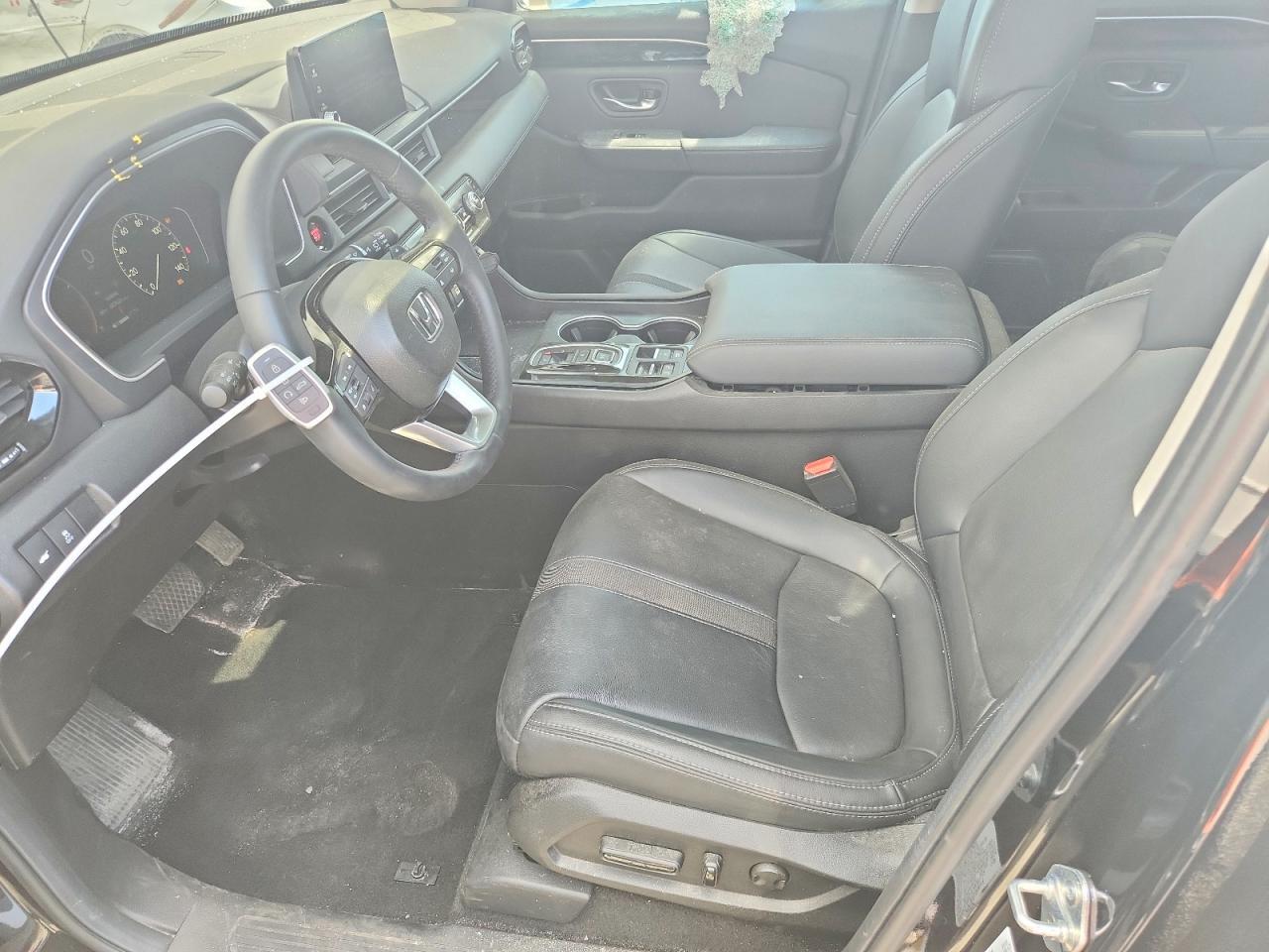 2025 Honda Pilot Touring - Image 7