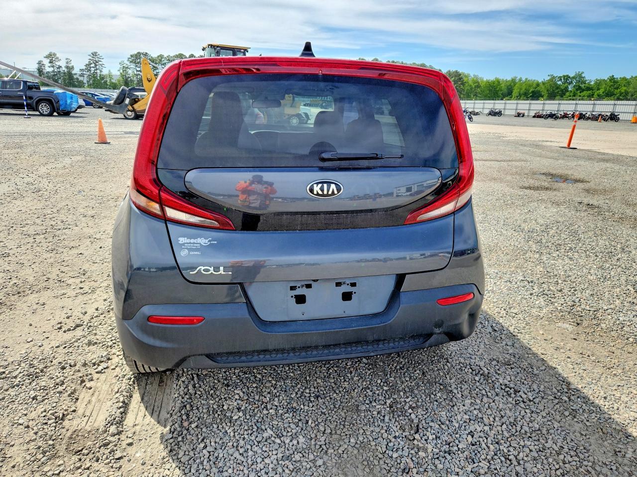 2021 Kia Soul Lx - Фото 6