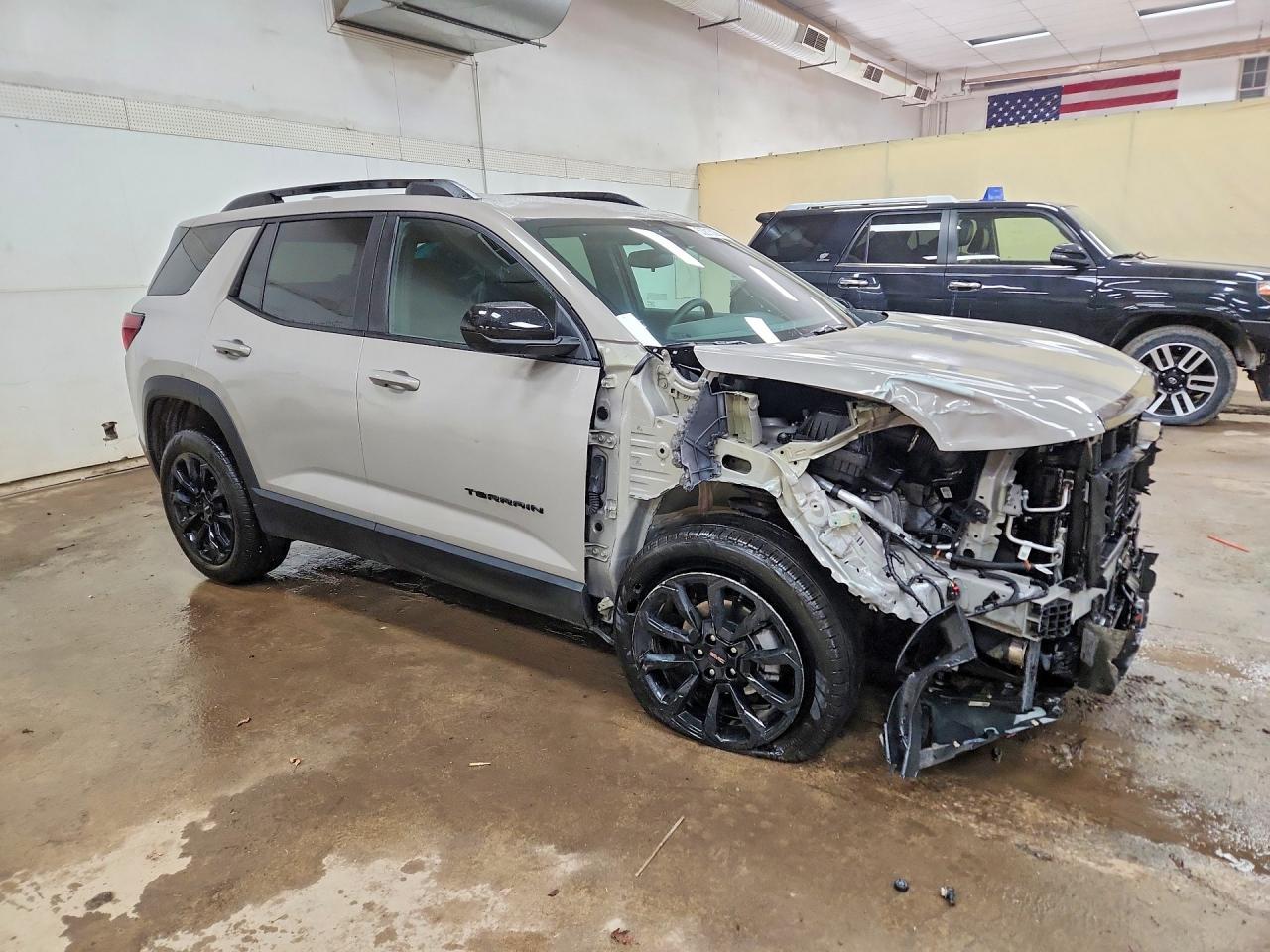 2026 GMC Terrain Elevation - Фото 4