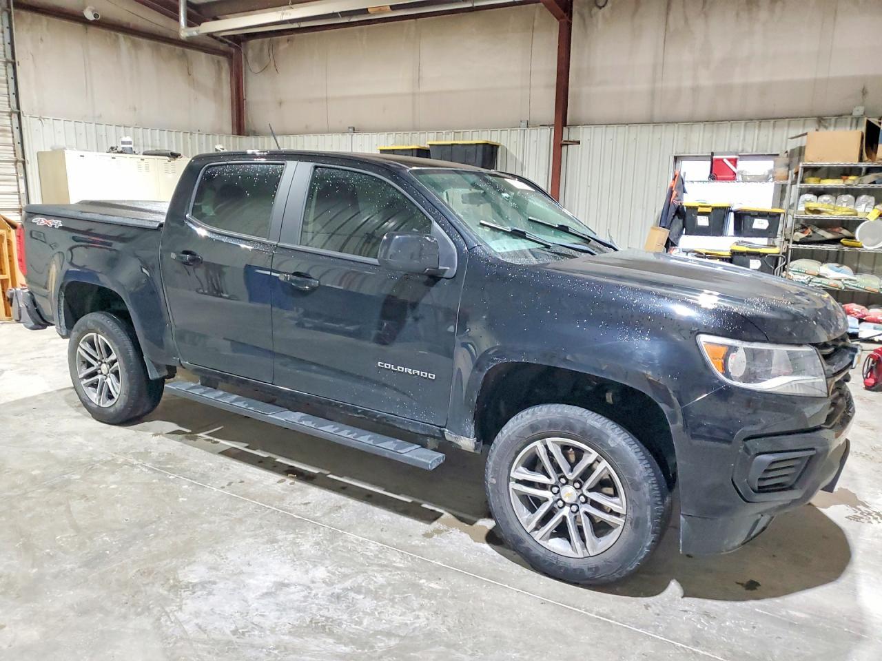 2022 Chevrolet Colorado - Image 4