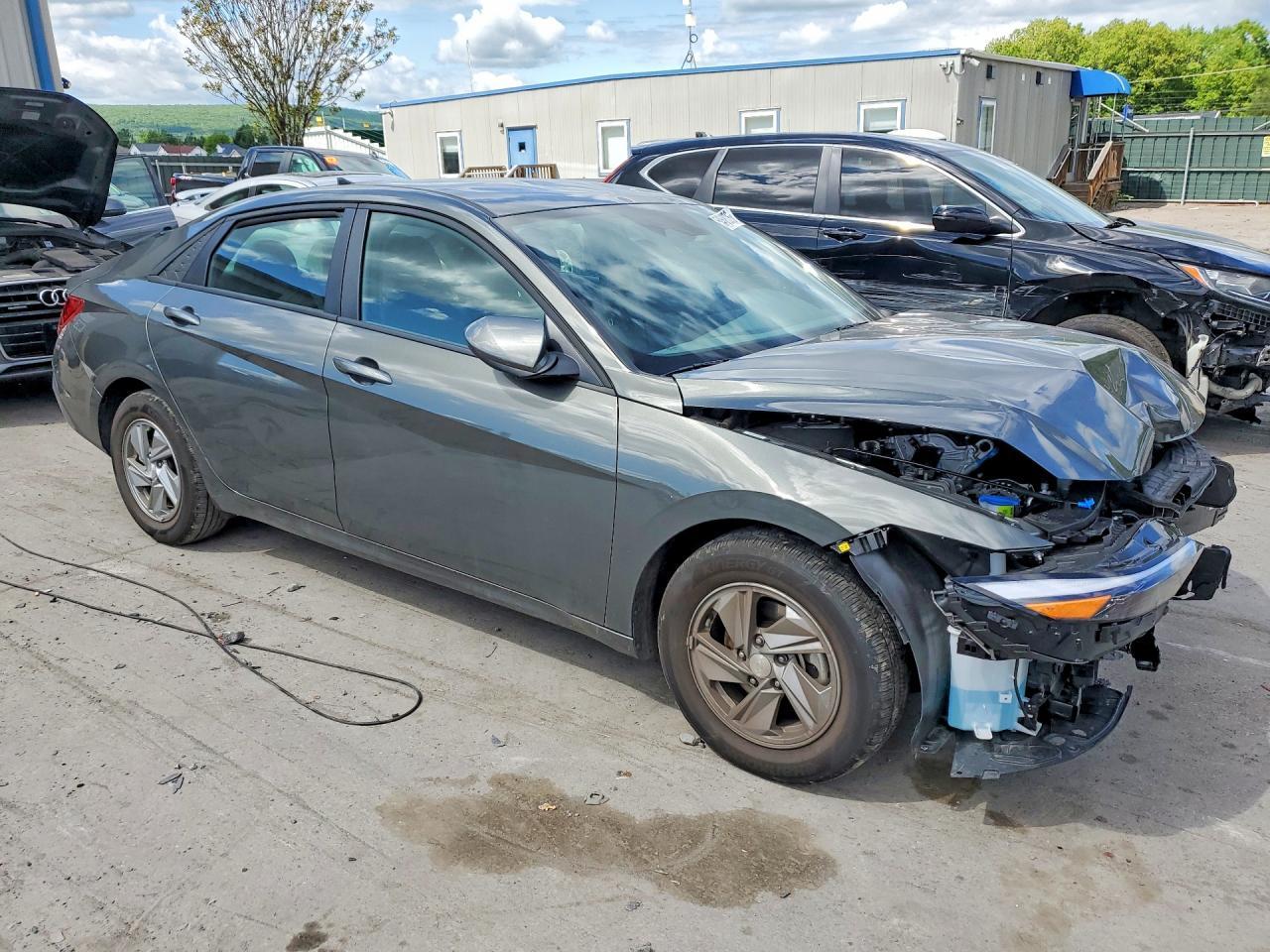 2026 Hyundai Elantra Se - Image 4