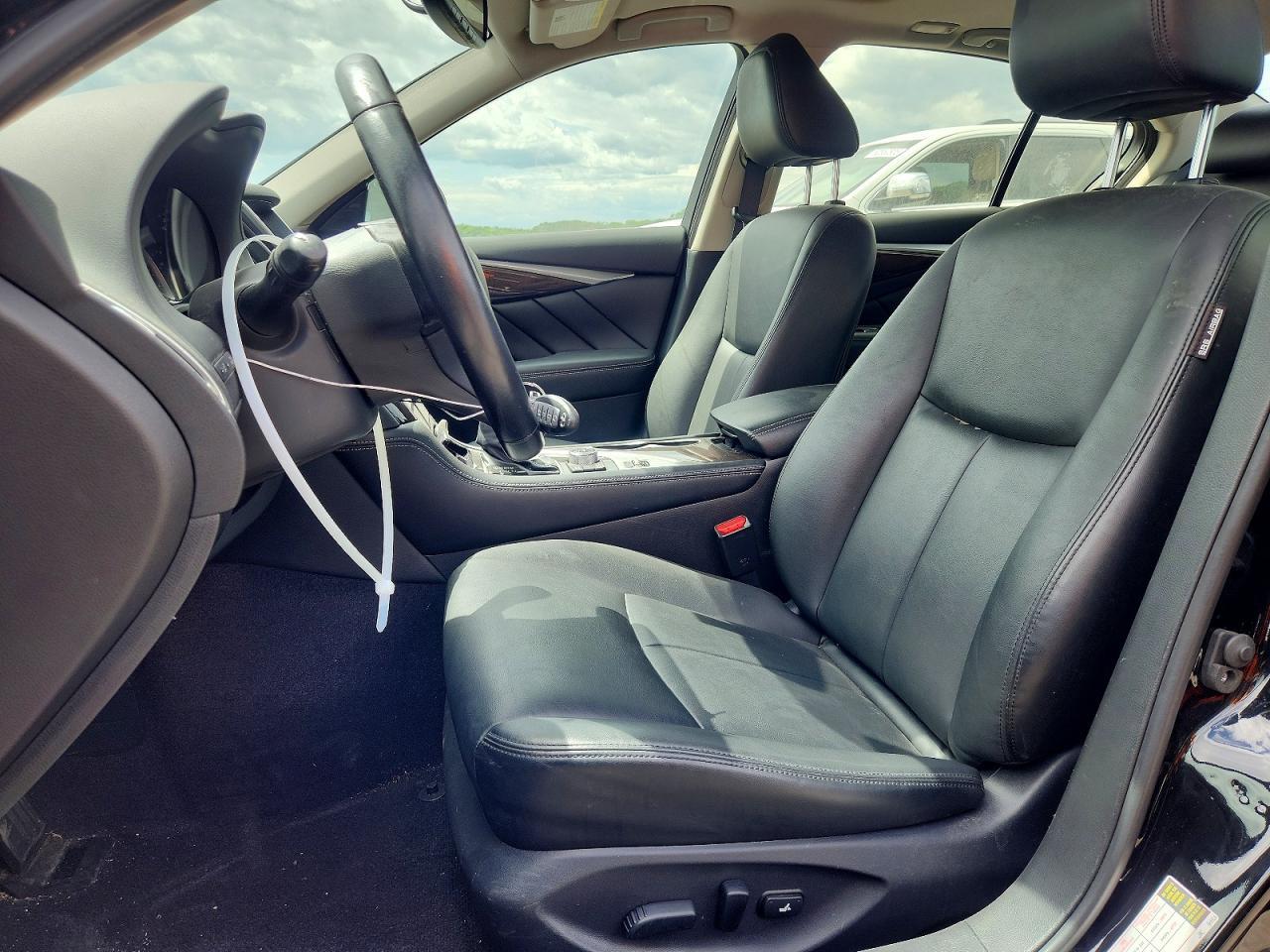 2018 Infiniti Q50 3.0T Luxe - Фото 7