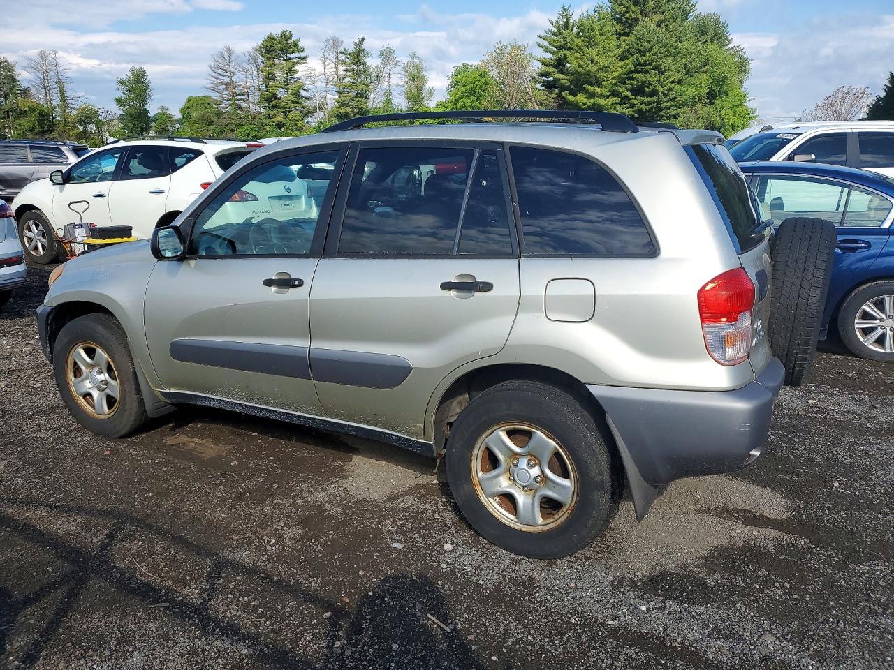 2003 Toyota Rav4 Base - Image 2