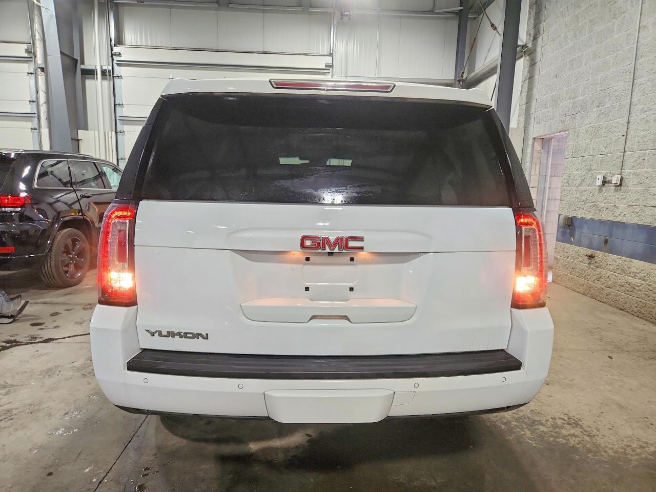 2020 GMC Yukon Slt - Image 6