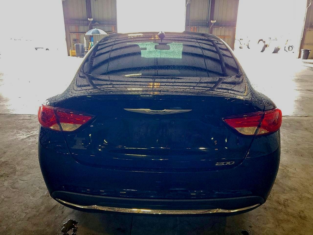 2016 Chrysler 200 Limited - Фото 6