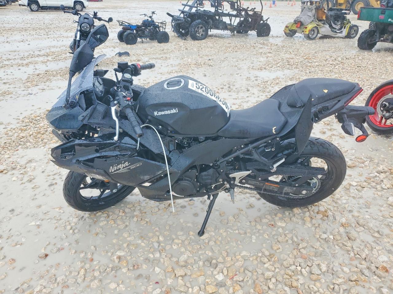 2026 Kawasaki Ex500 H - Image 3