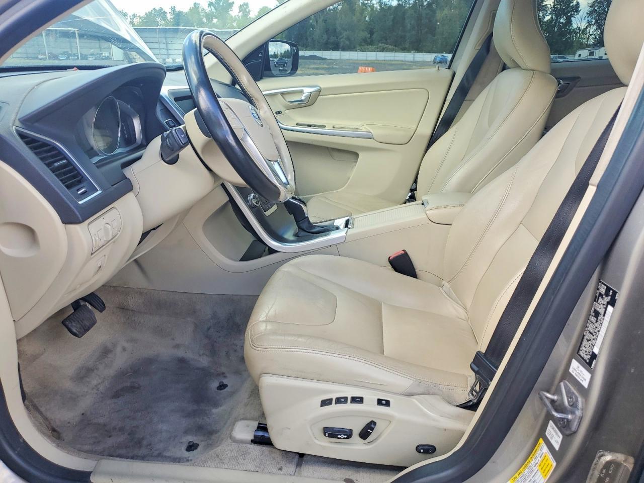 2016 Volvo Xc60 T5 Premier - Image 7