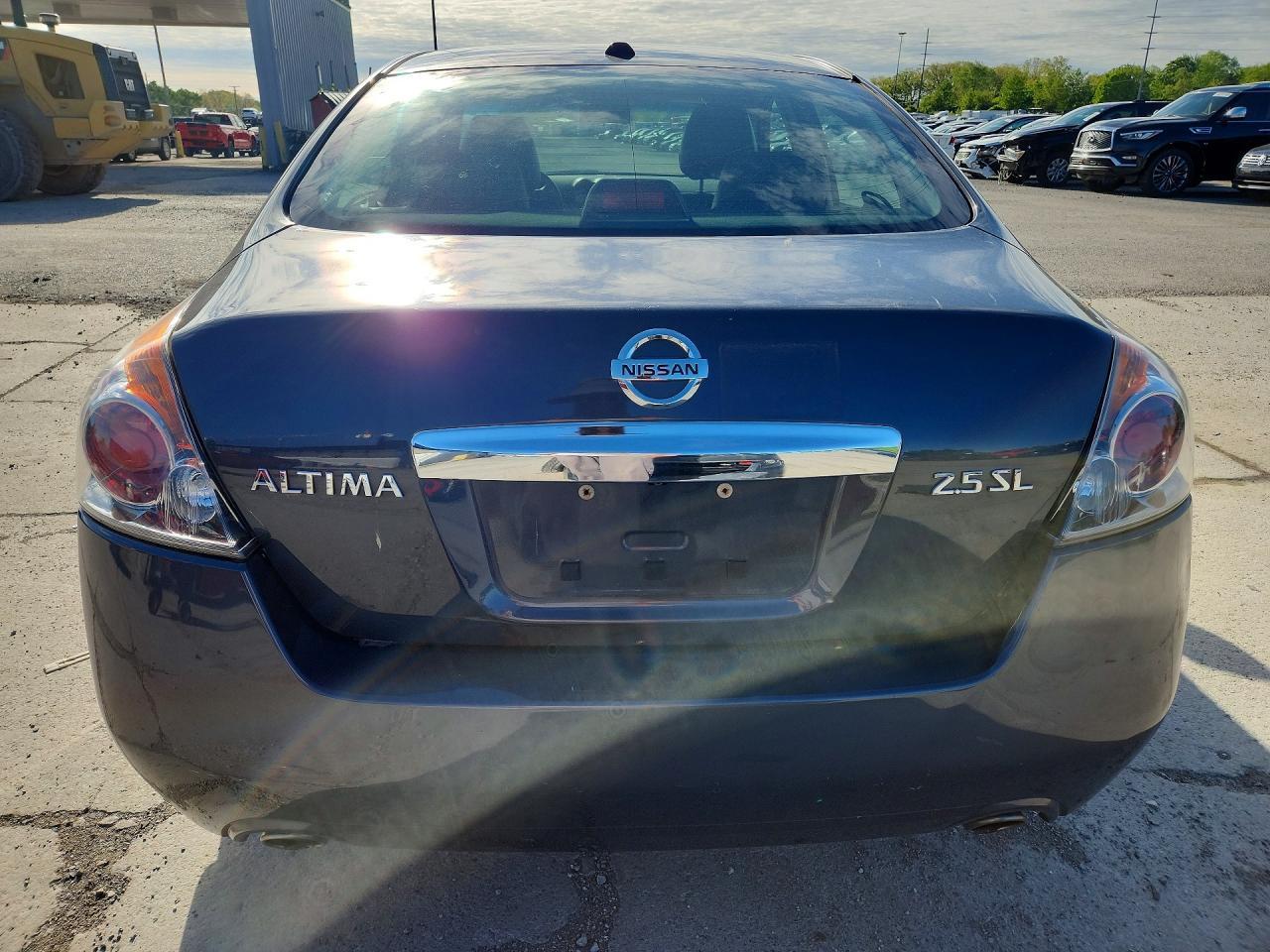 2012 Nissan Altima 2.5 - Image 6