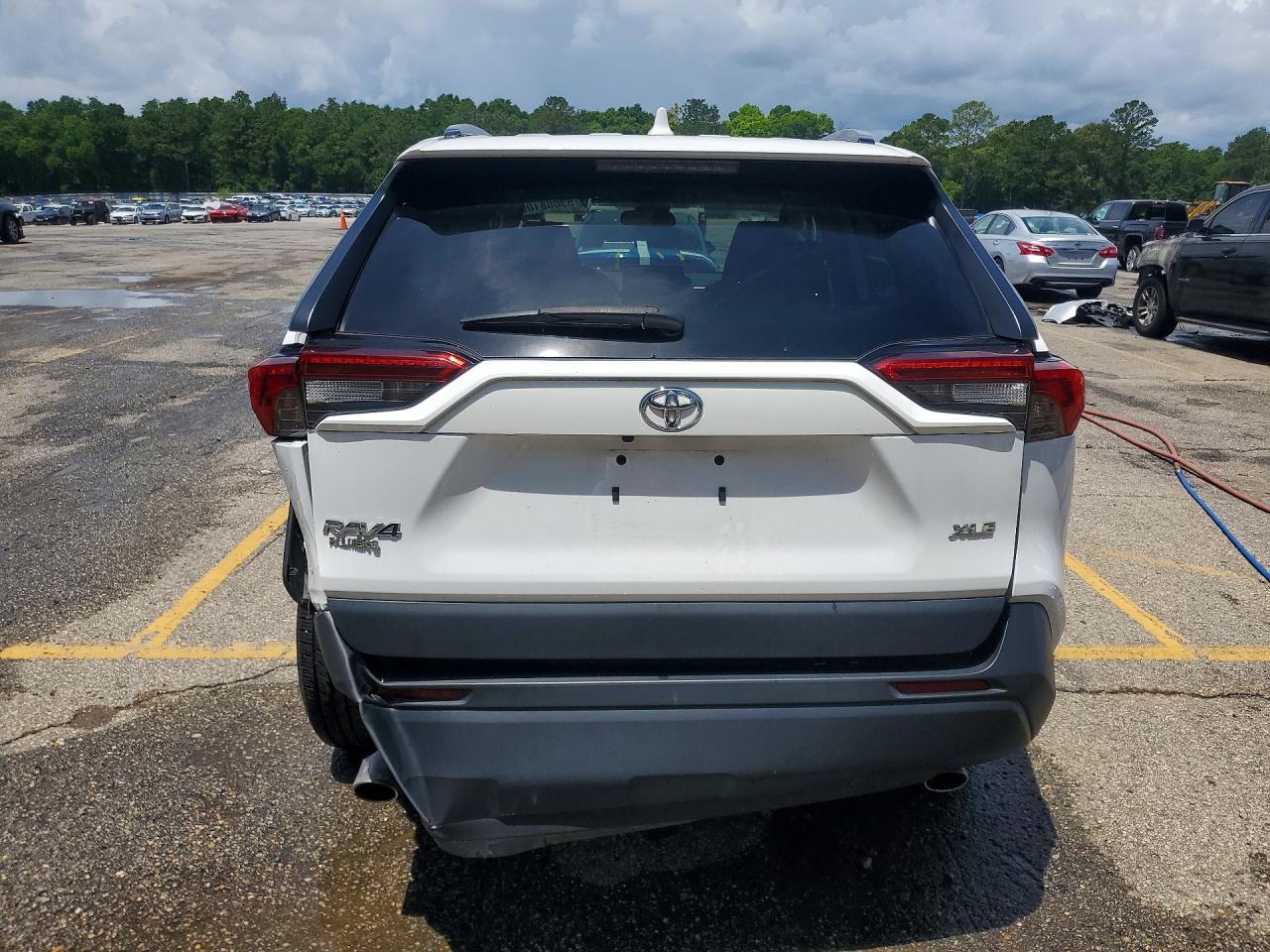 2022 Toyota Rav4 Xle - Фото 6